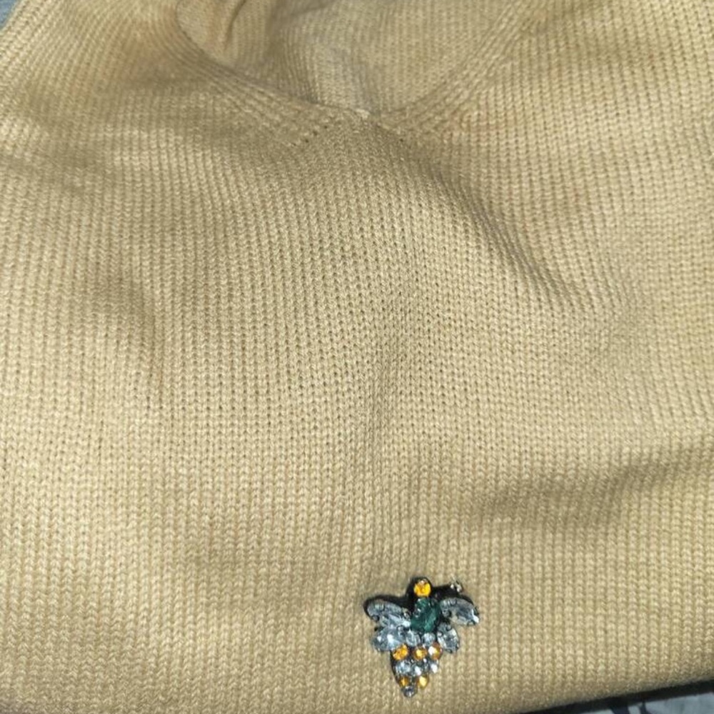 💎 PLUS Embellished Sweater 💎 - Picture 8 of 8
